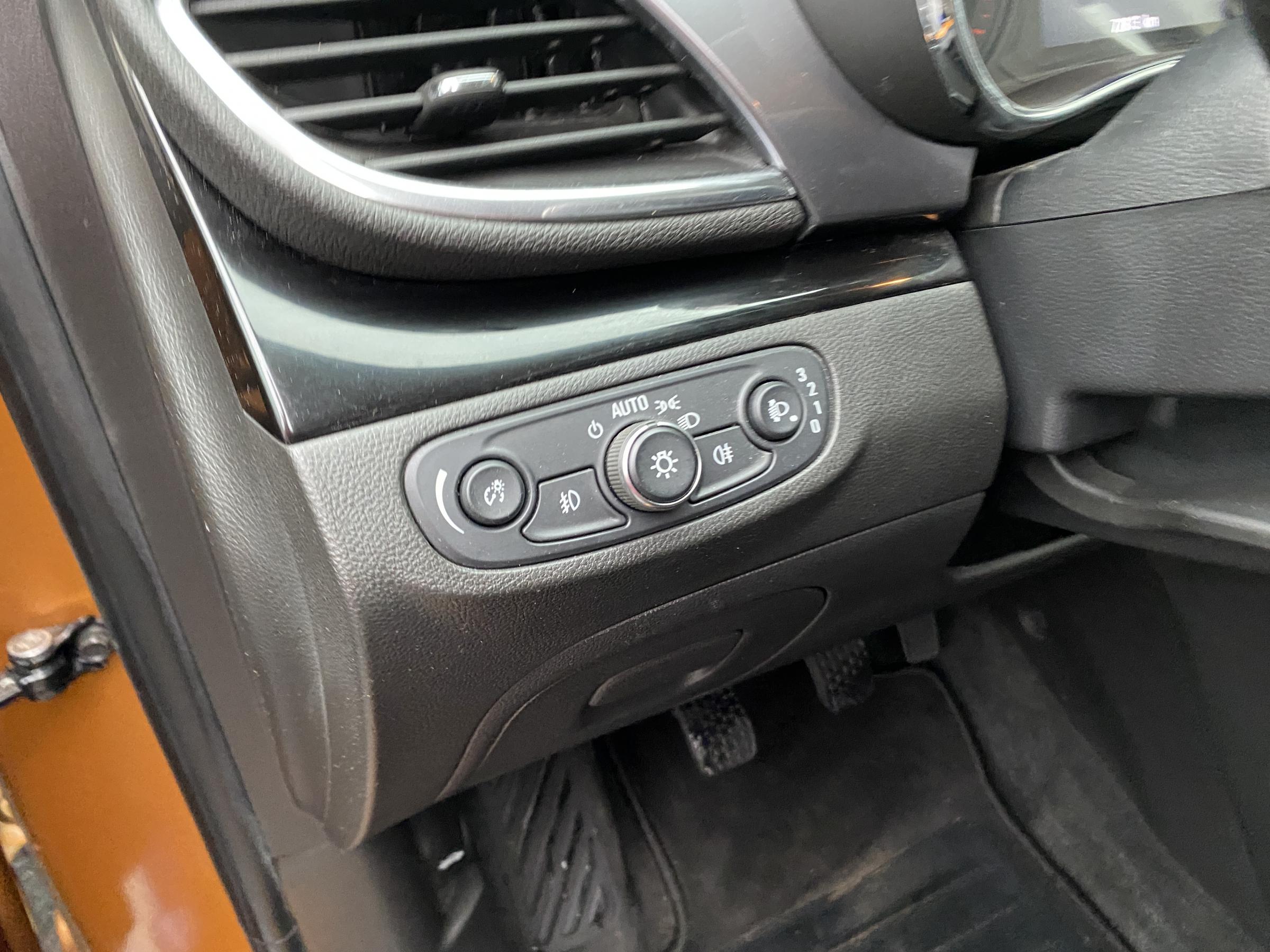 Opel Mokka, 2017 - pohled č. 15