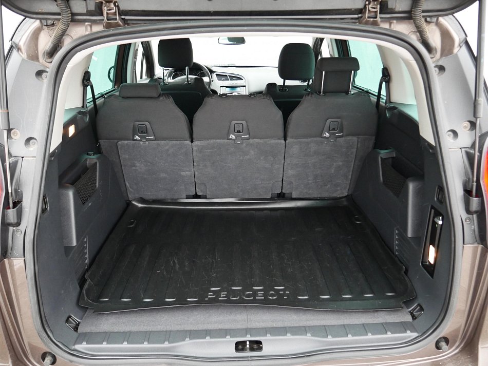 Peugeot 5008 2.0 HDi Active