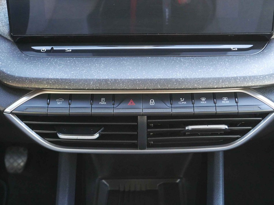 Škoda Octavia IV 1.5 TSi Selection