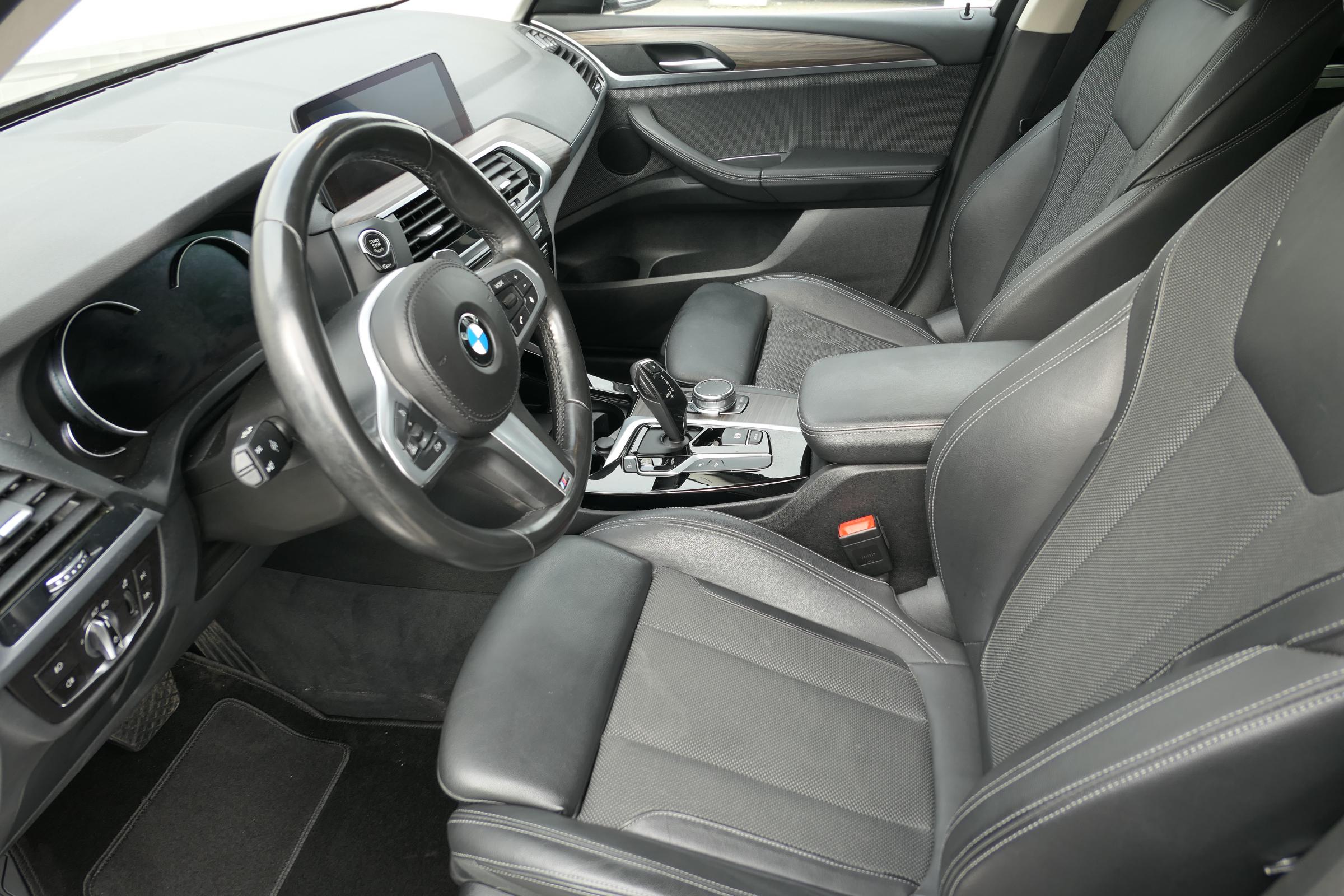 BMW X3, 2019 - pohled č. 11