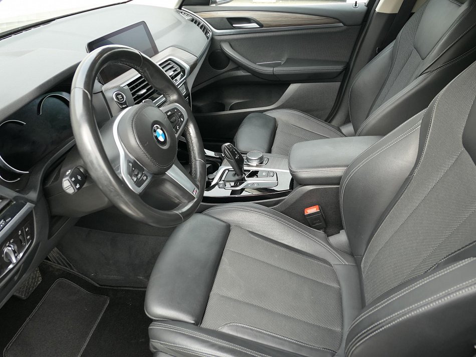 BMW X3 2.0  xDrive20i