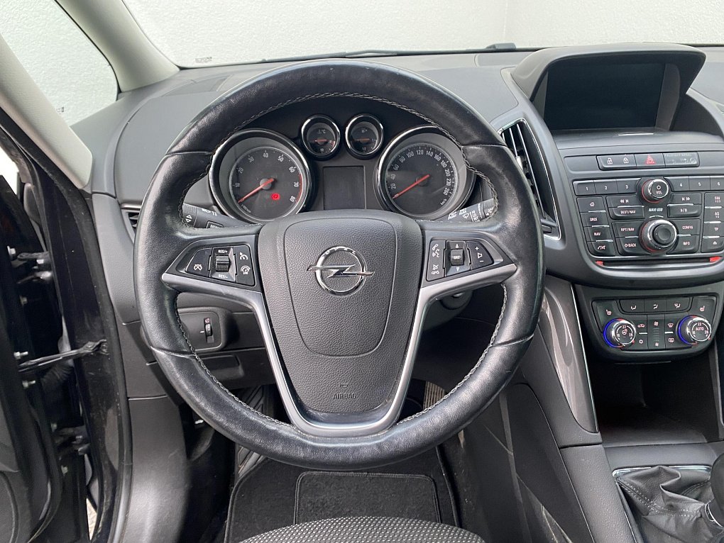 Opel Zafira 1.4T Innovation