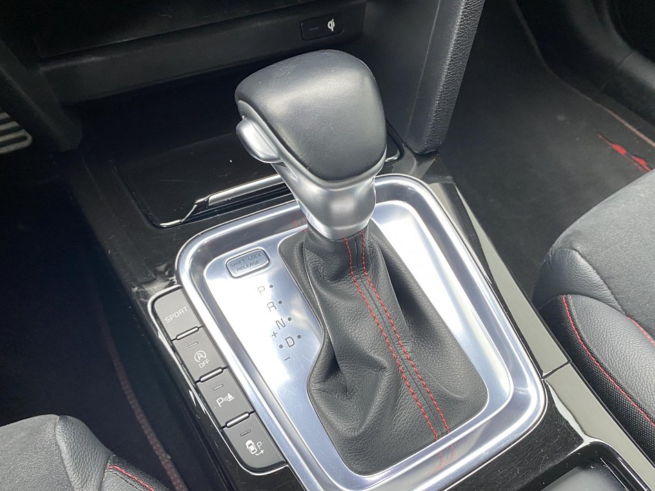 Kia Ceed 1.6 T-GDi  Proceed