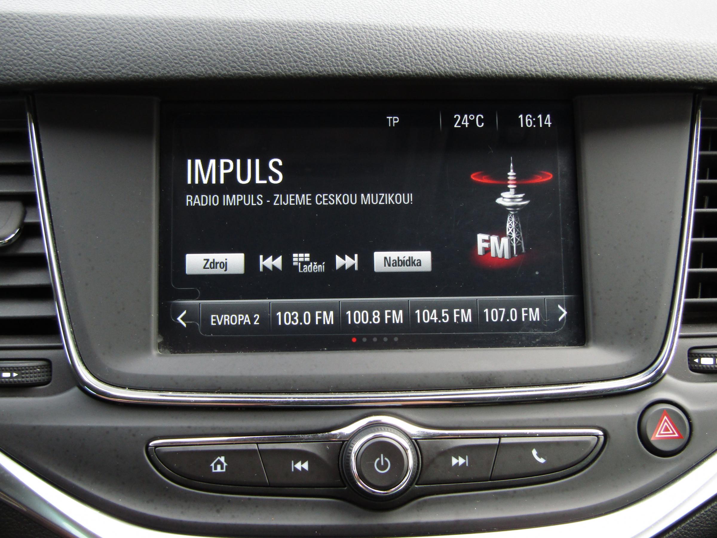 Opel Astra, 2021 - pohled č. 18