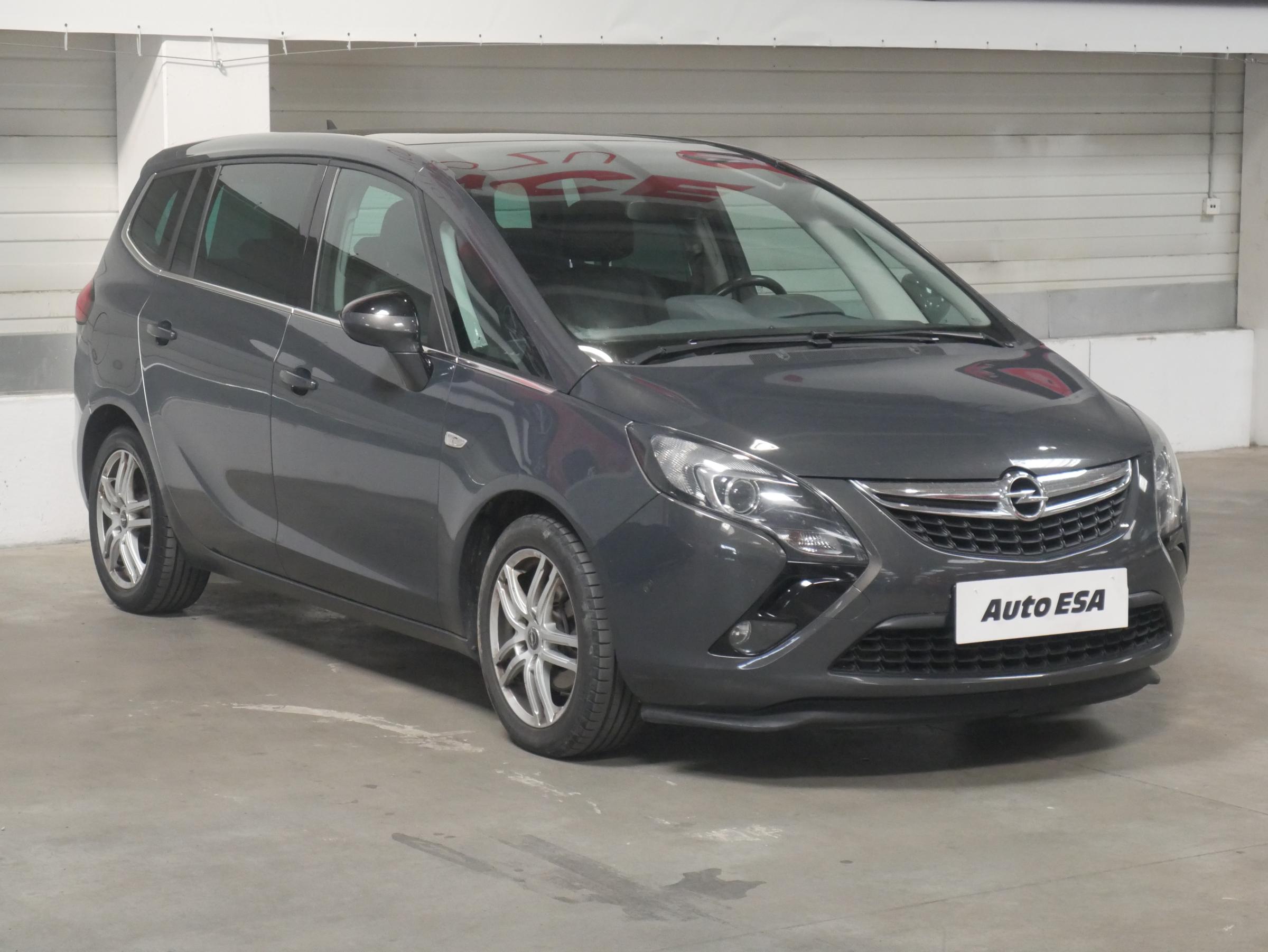 Opel Zafira, 2014