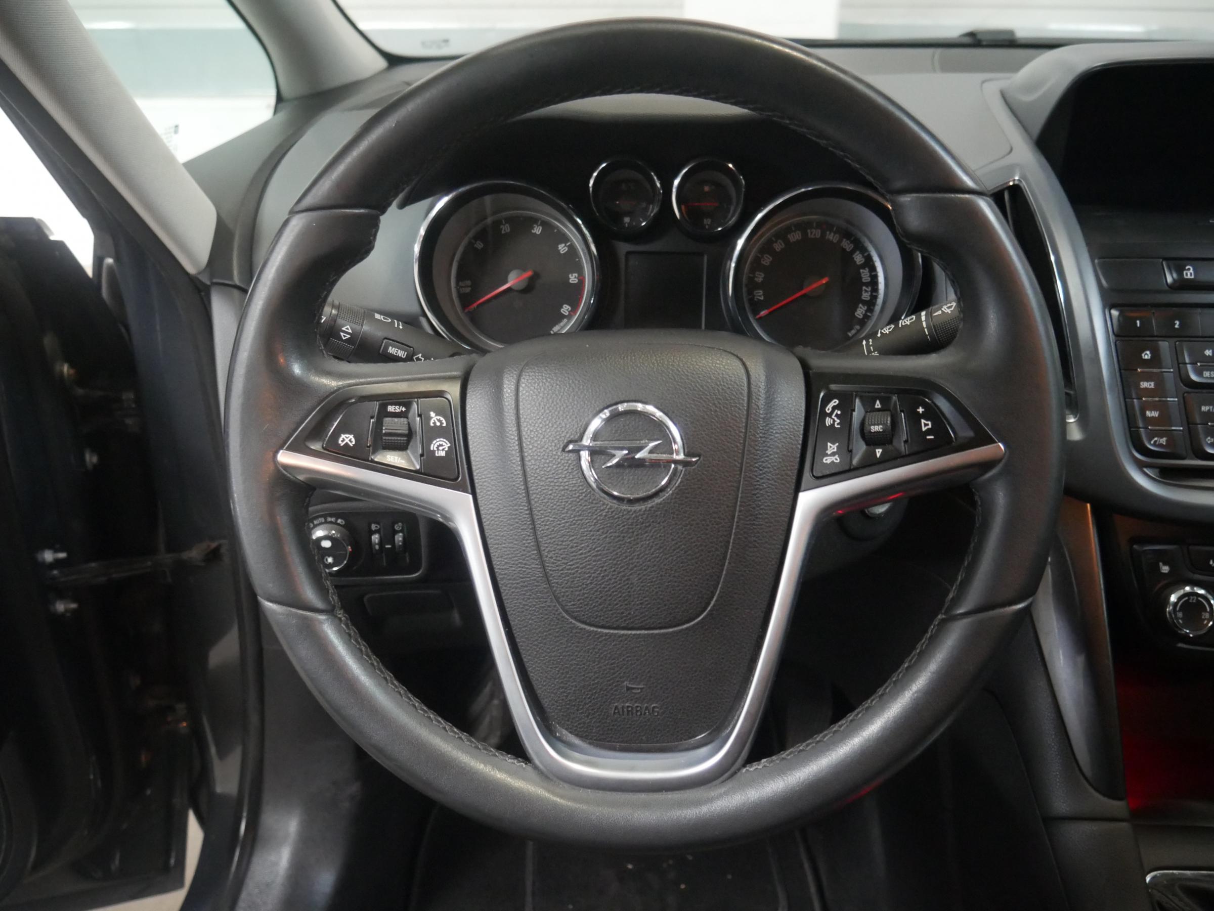 Opel Zafira, 2014 - pohled č. 16