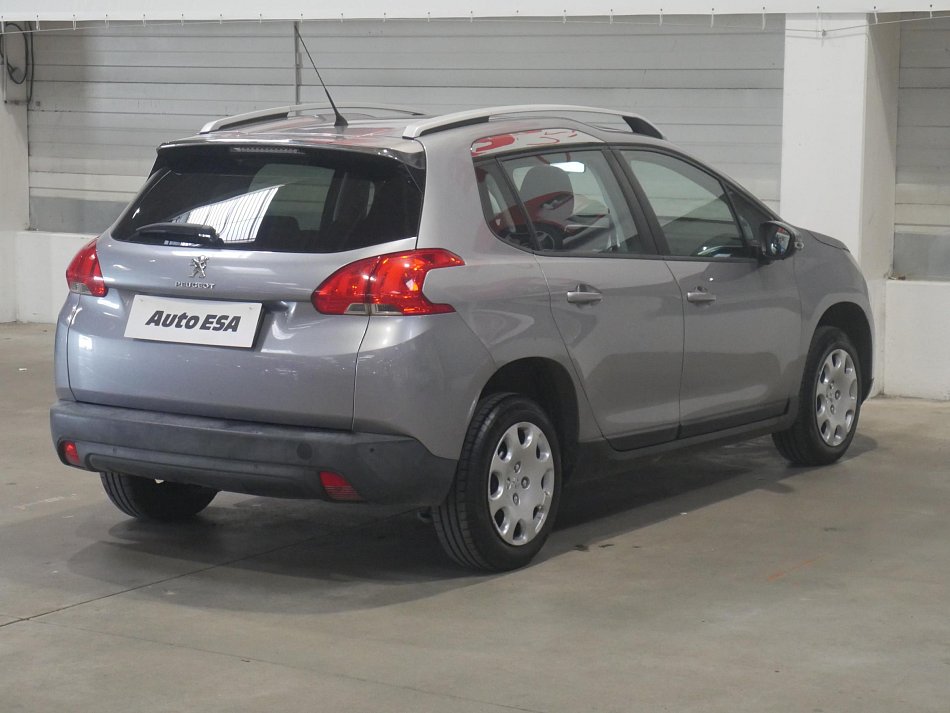 Peugeot 2008 1.2PT 
