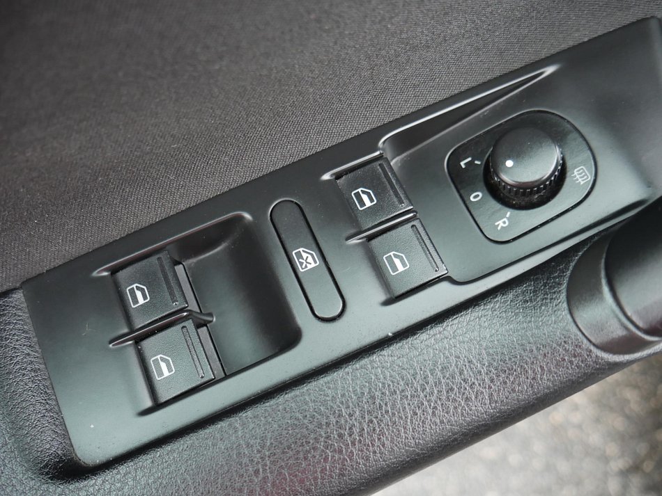 Volkswagen Passat 2.0TDi R-Line