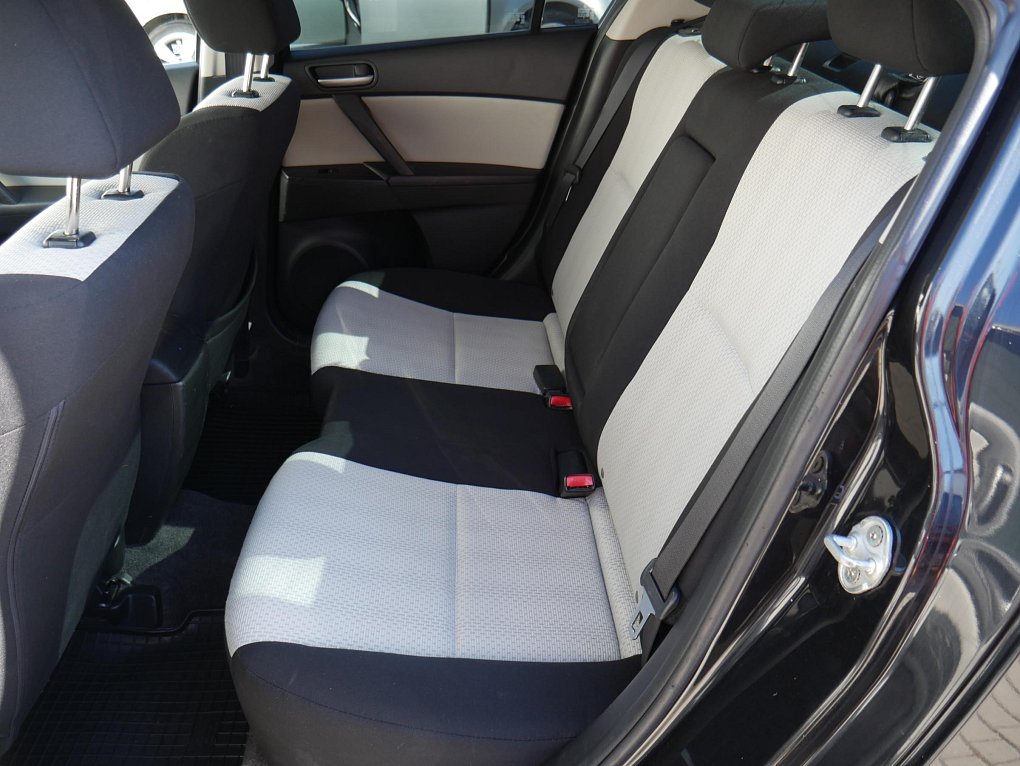 Mazda 3 1.6i 