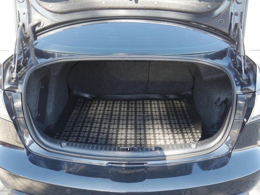 Mazda 3 1.6i 
