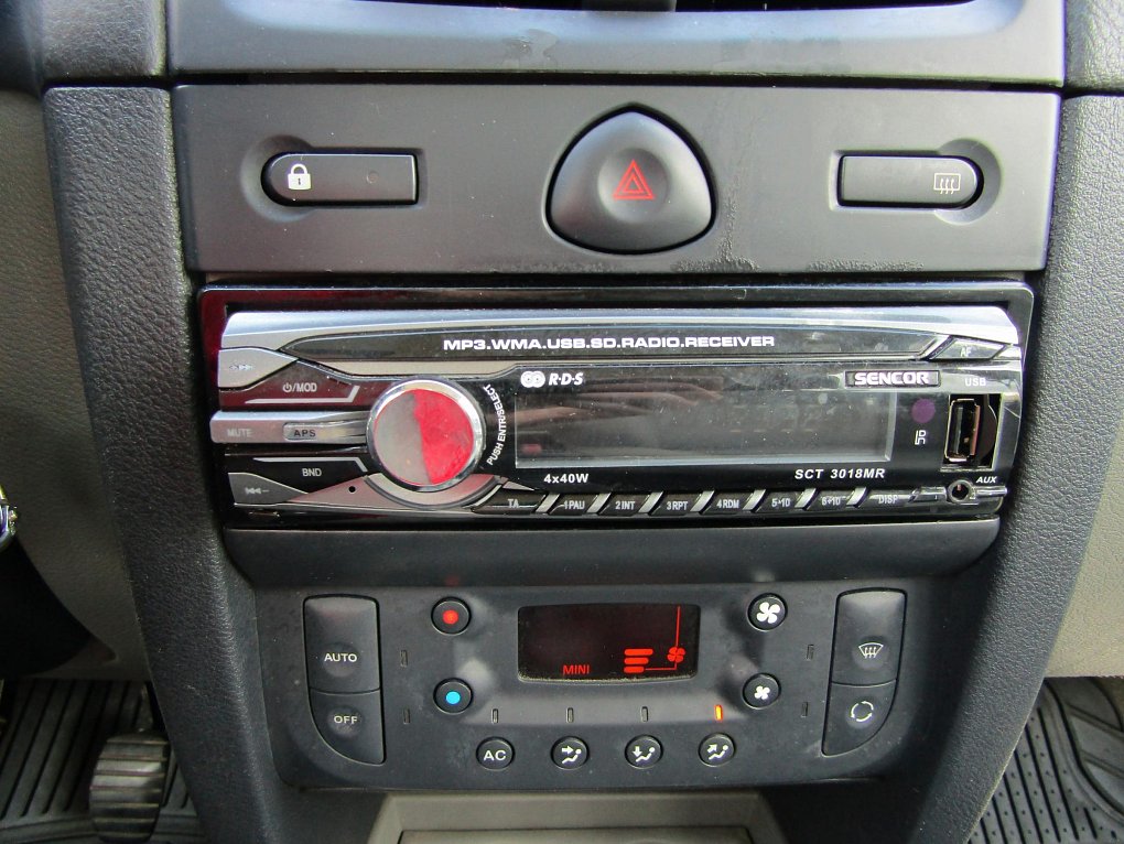 Renault Clio 1.2 i 
