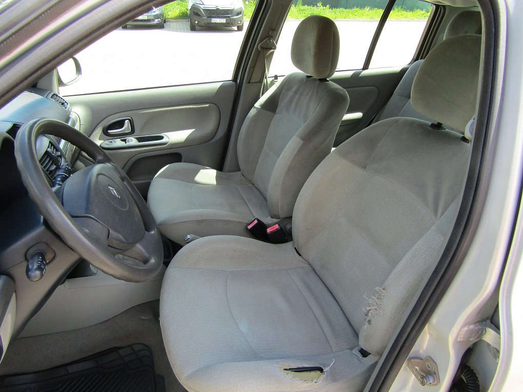 Renault Clio 1.2 i 