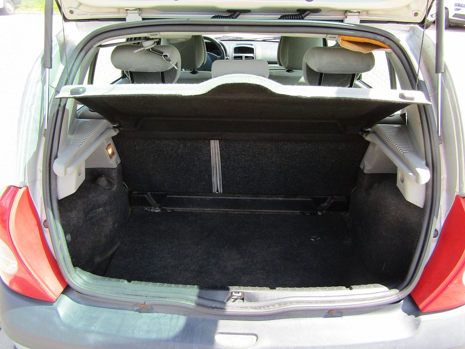 Renault Clio 1.2 i 