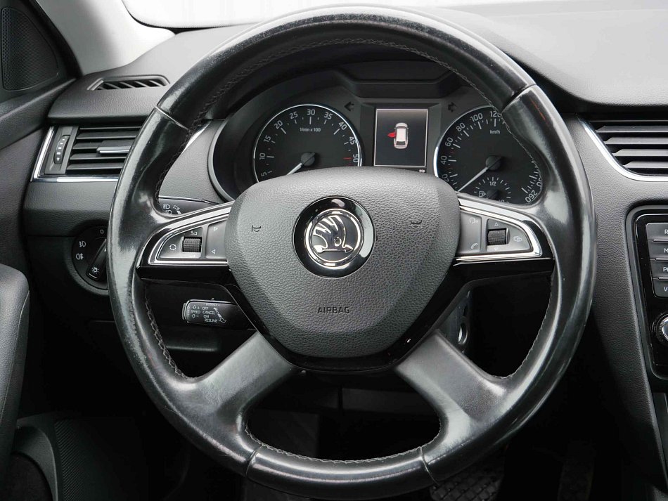 Škoda Octavia III 2.0TDi Elegance