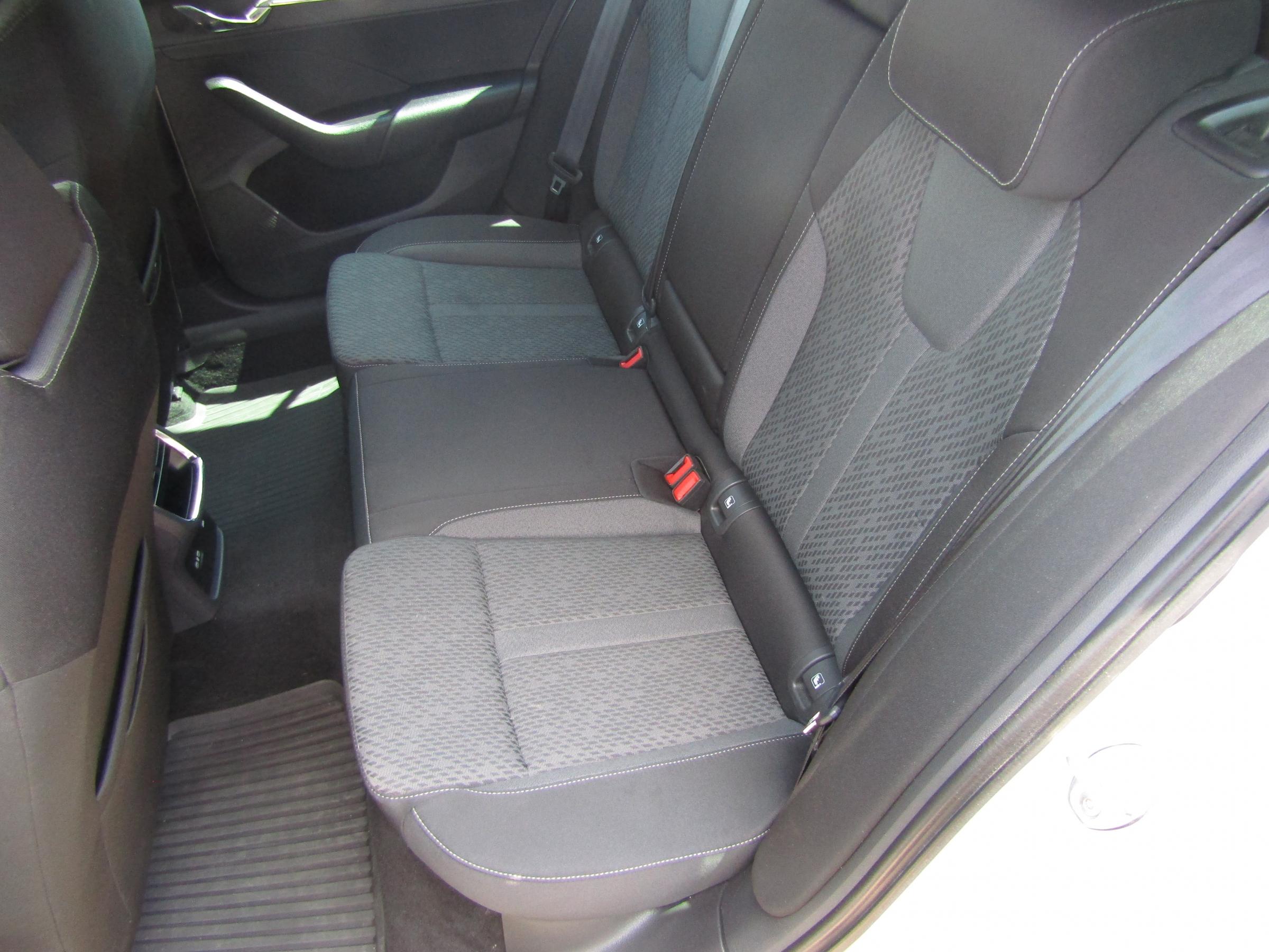 Škoda Octavia IV, 2020 - pohled č. 12