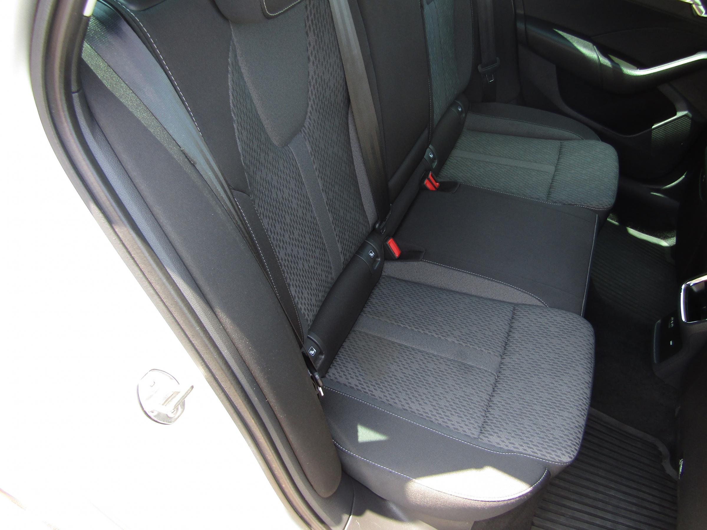 Škoda Octavia IV, 2020 - pohled č. 14