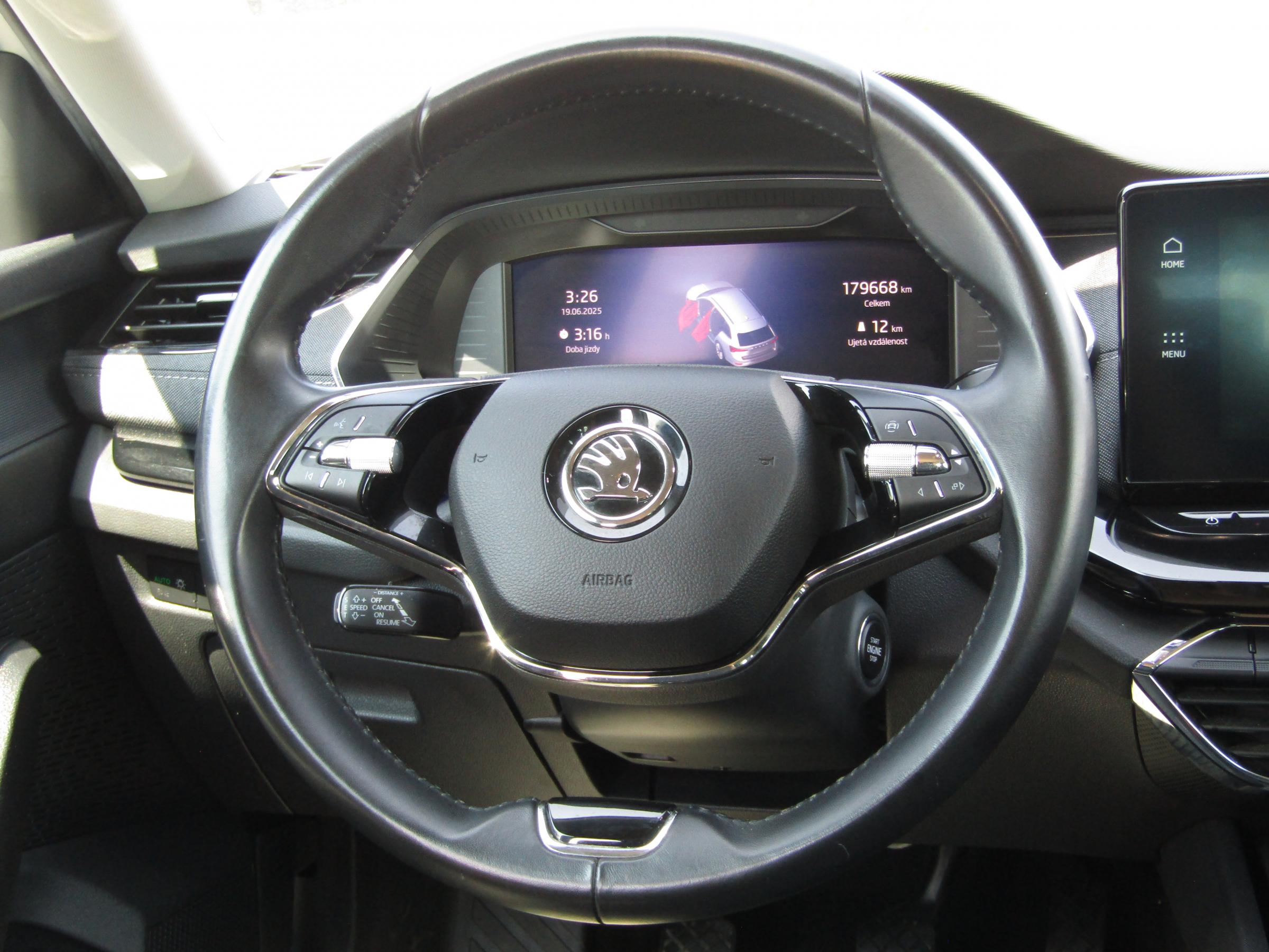 Škoda Octavia IV, 2020 - pohled č. 17