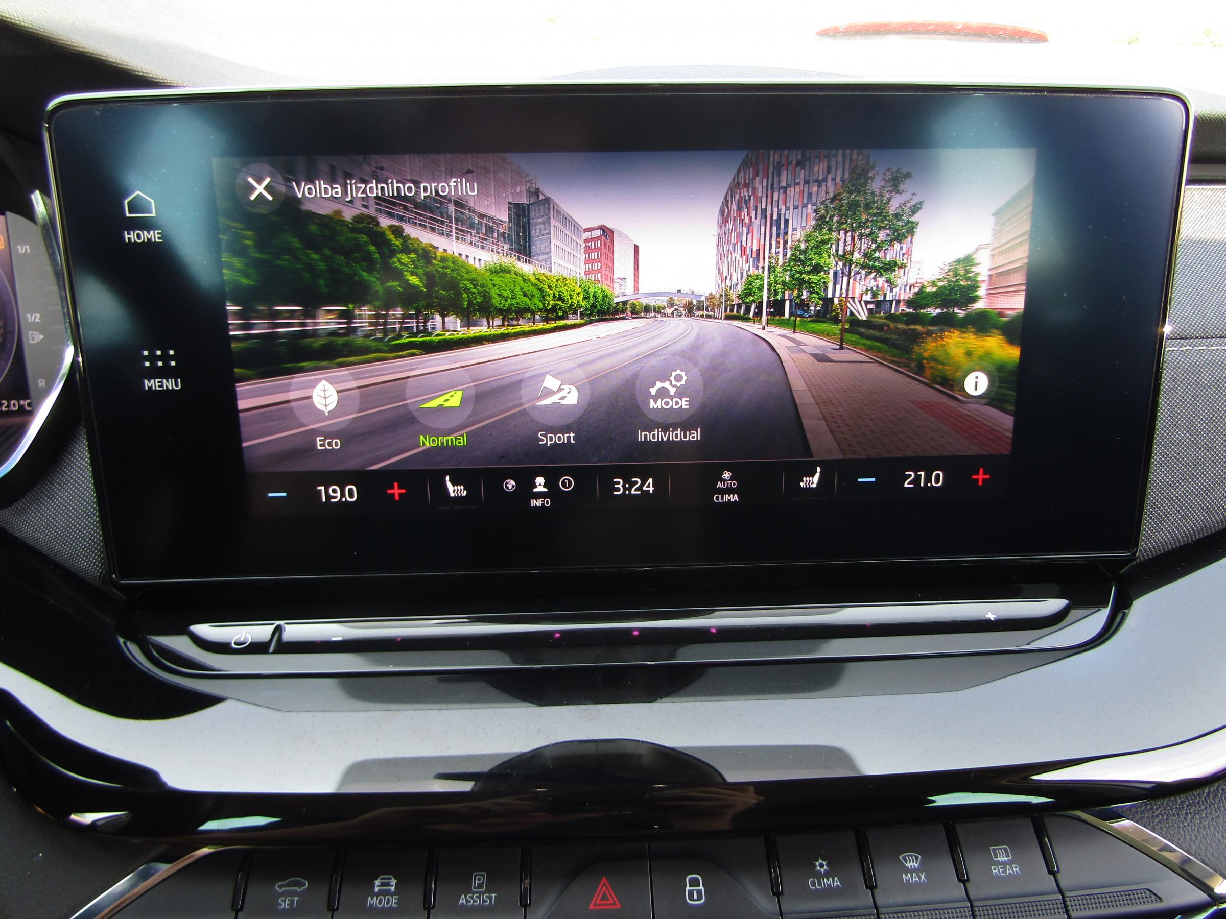 Škoda Octavia IV, 2020 - pohled č. 20