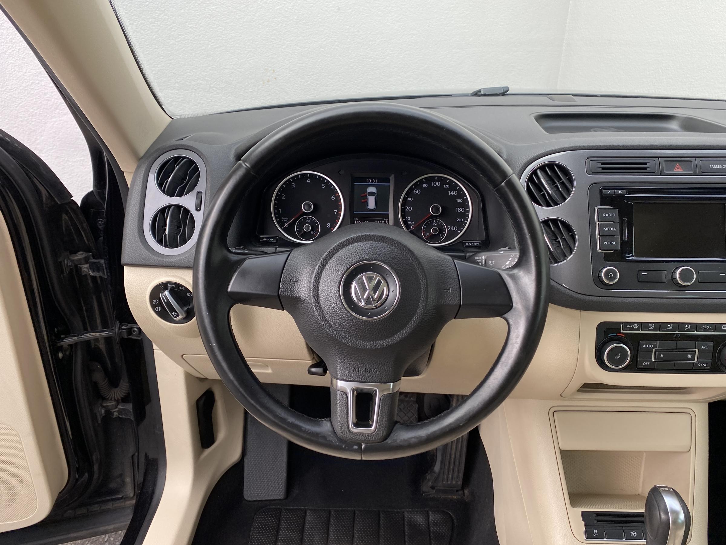 Volkswagen Tiguan, 2012 - pohled č. 10
