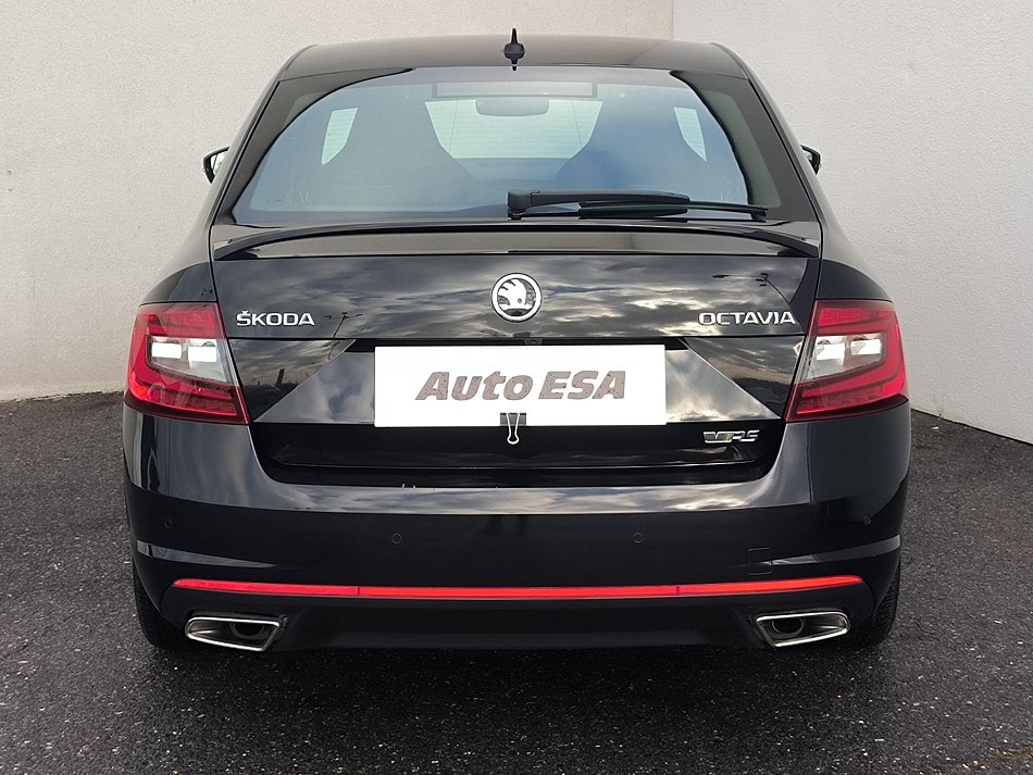 Škoda Octavia III 2.0 TSi 