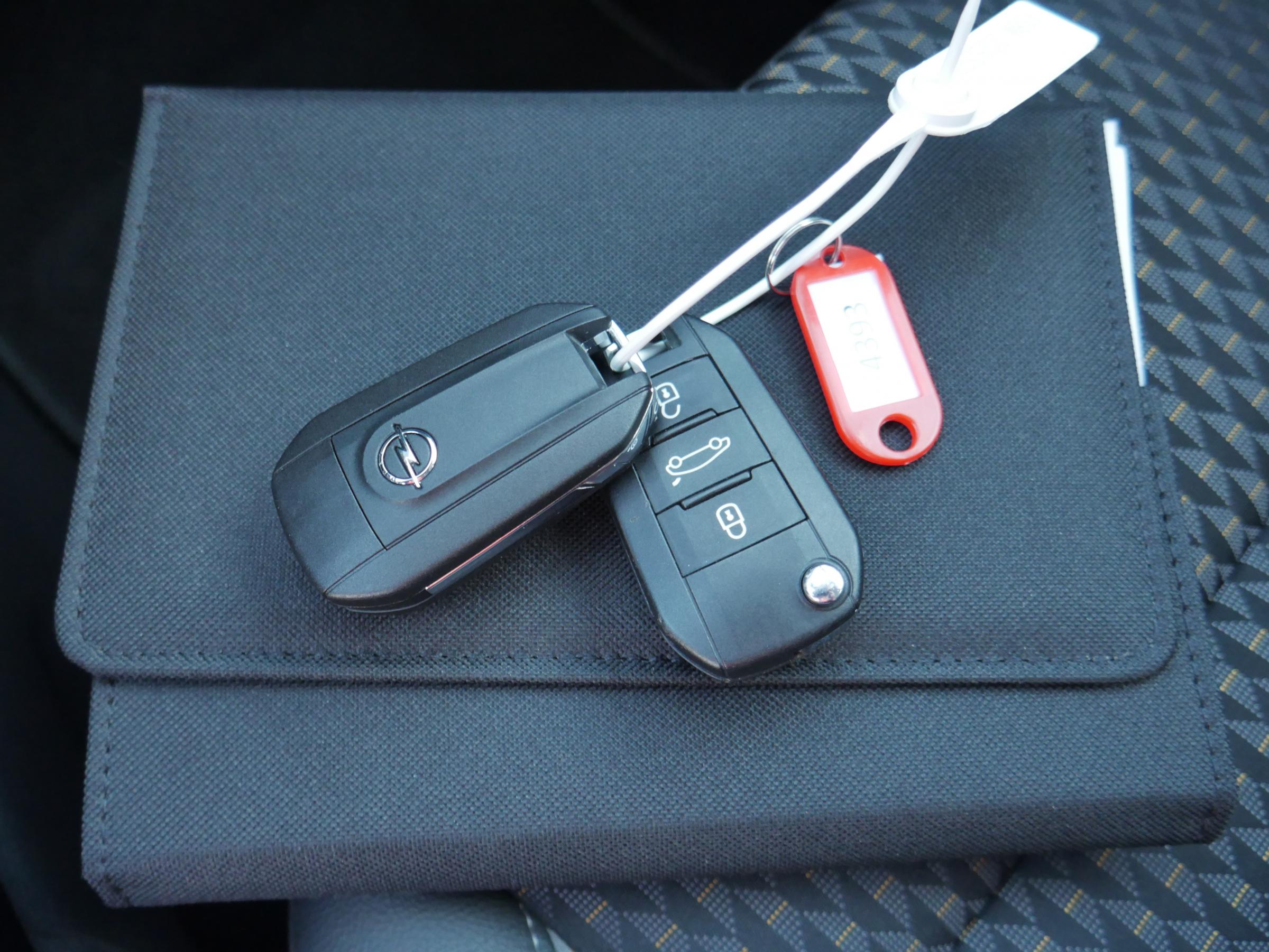 Vauxhall Crossland X, 2018 - pohled č. 22