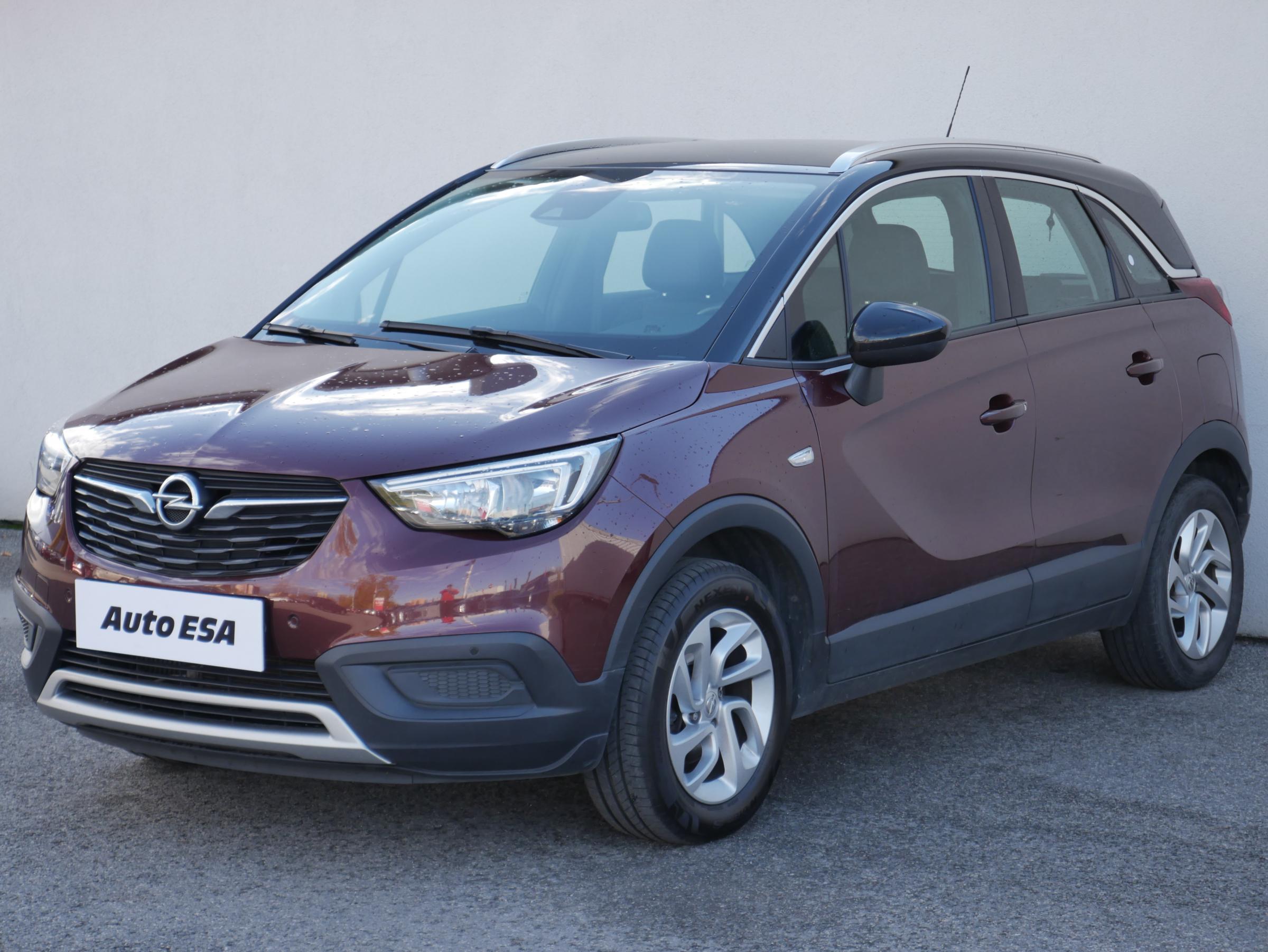 Vauxhall Crossland X, 2018 - pohled č. 3