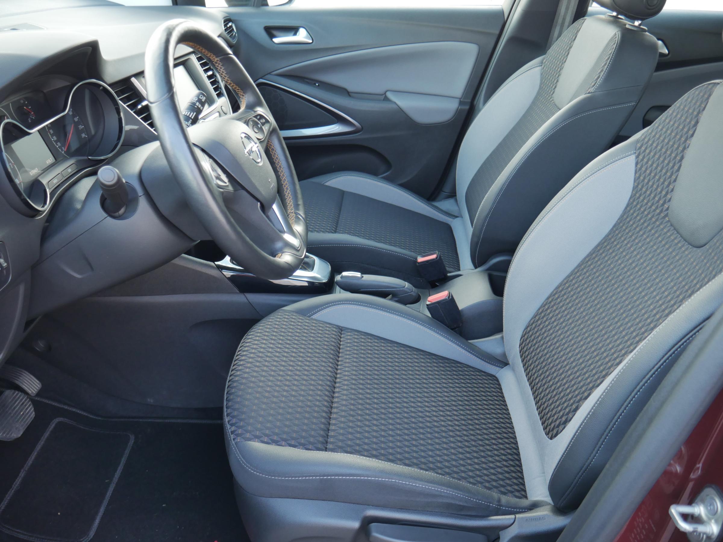 Vauxhall Crossland X, 2018 - pohled č. 9