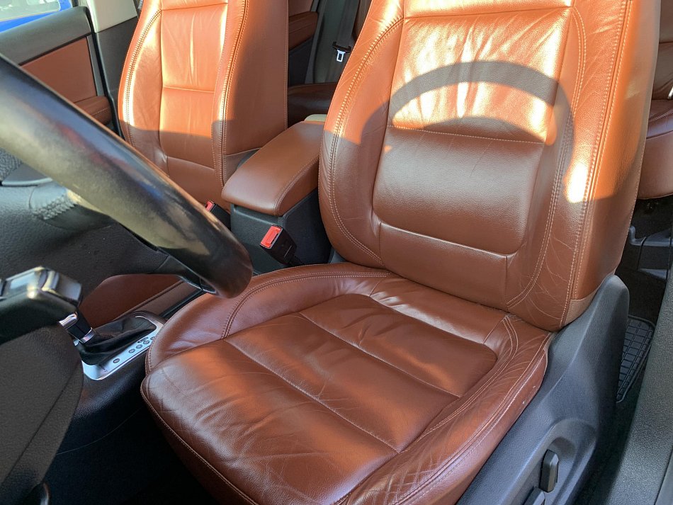 Volkswagen Tiguan 2.0TSi  4x4