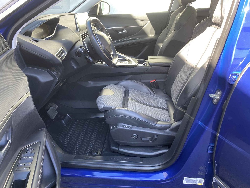 Peugeot 3008 1.2 PT Allure
