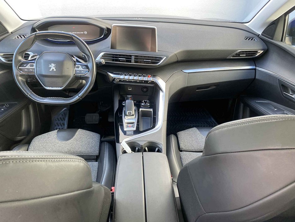 Peugeot 3008 1.2 PT Allure