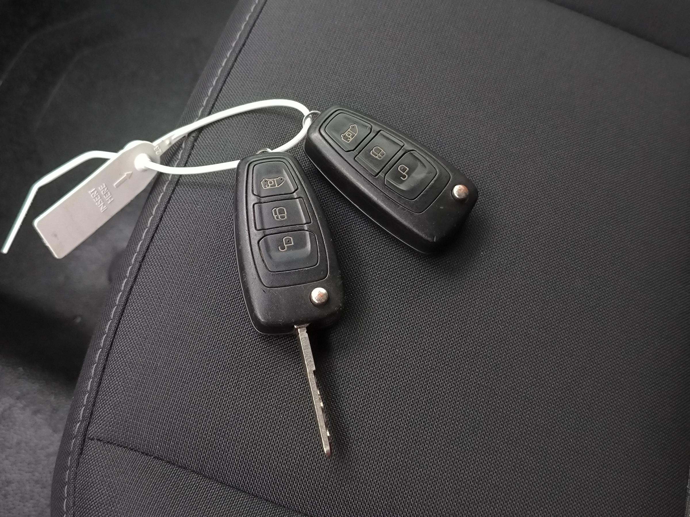 Ford Transit, 2020 - pohled č. 27