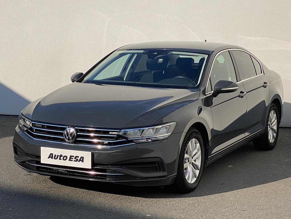Volkswagen Passat 1.5 TSi Business