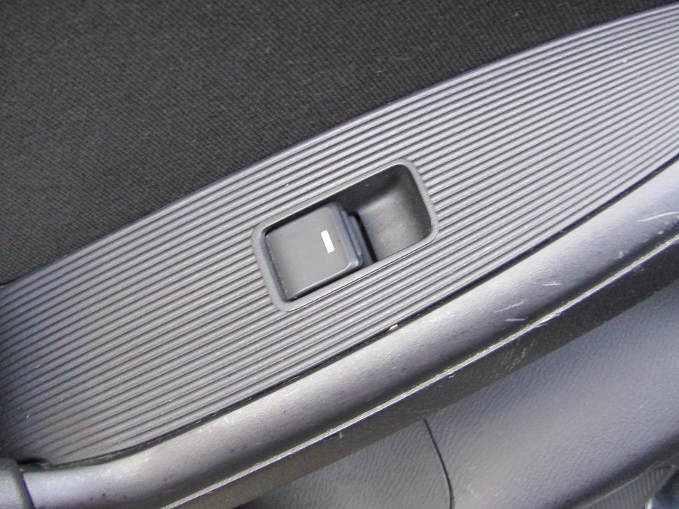 Mazda CX-5 2.0i  4x4