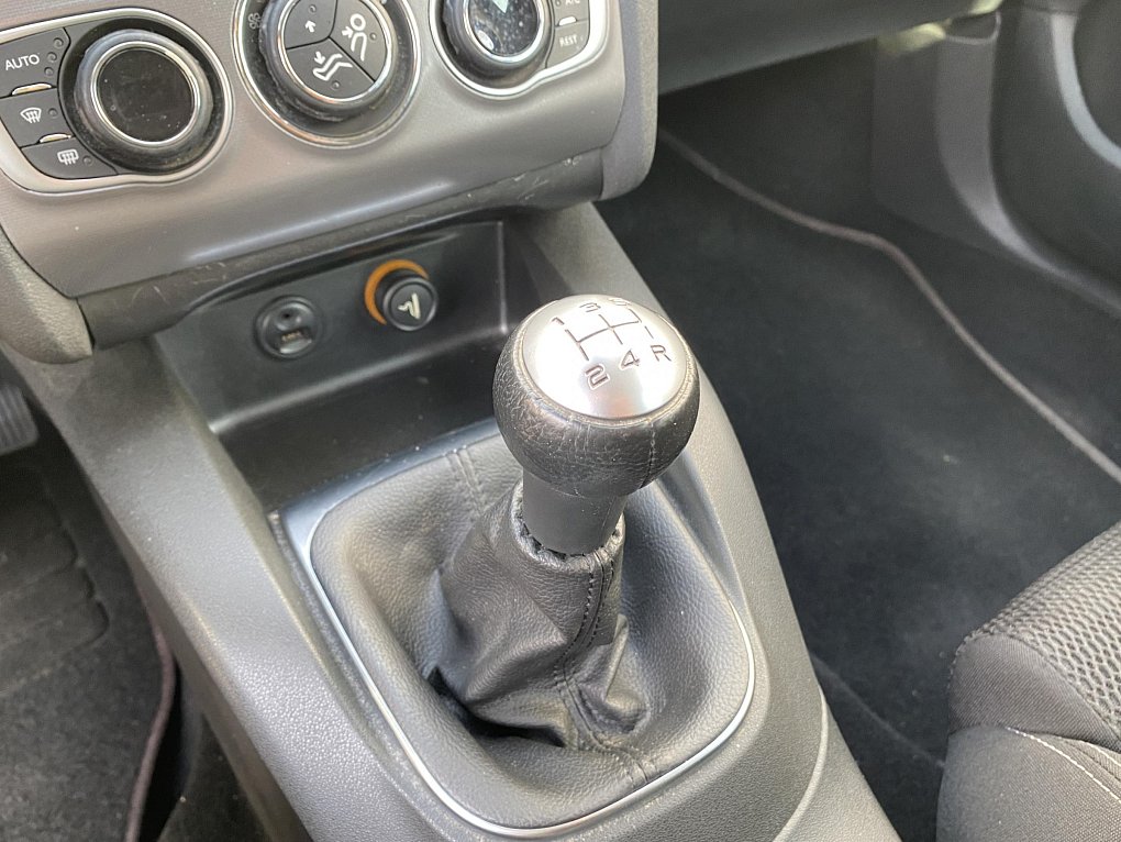 Citroën C4 1.2 PT Millenium