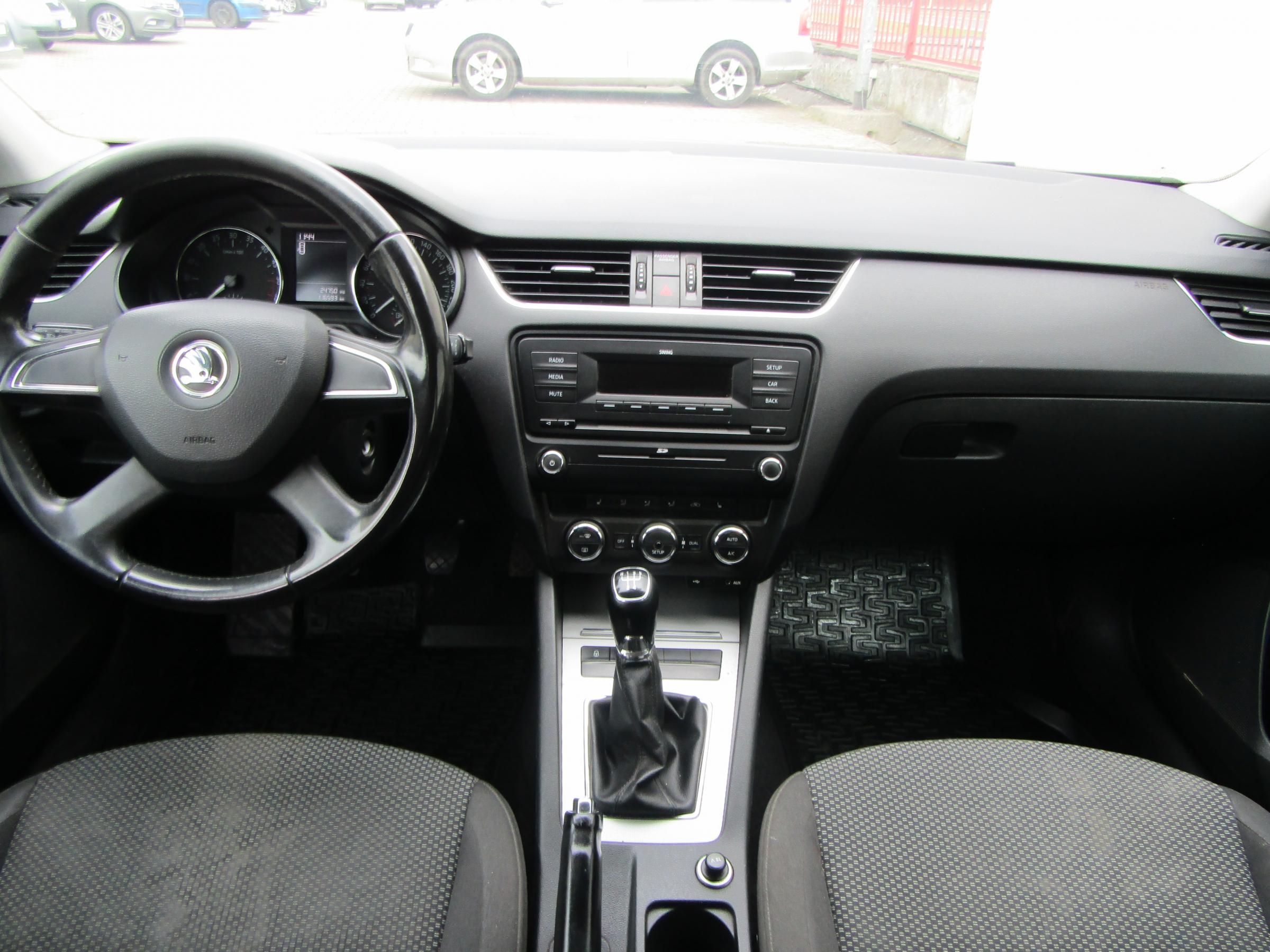 Škoda Octavia III, 2013 - pohled č. 10