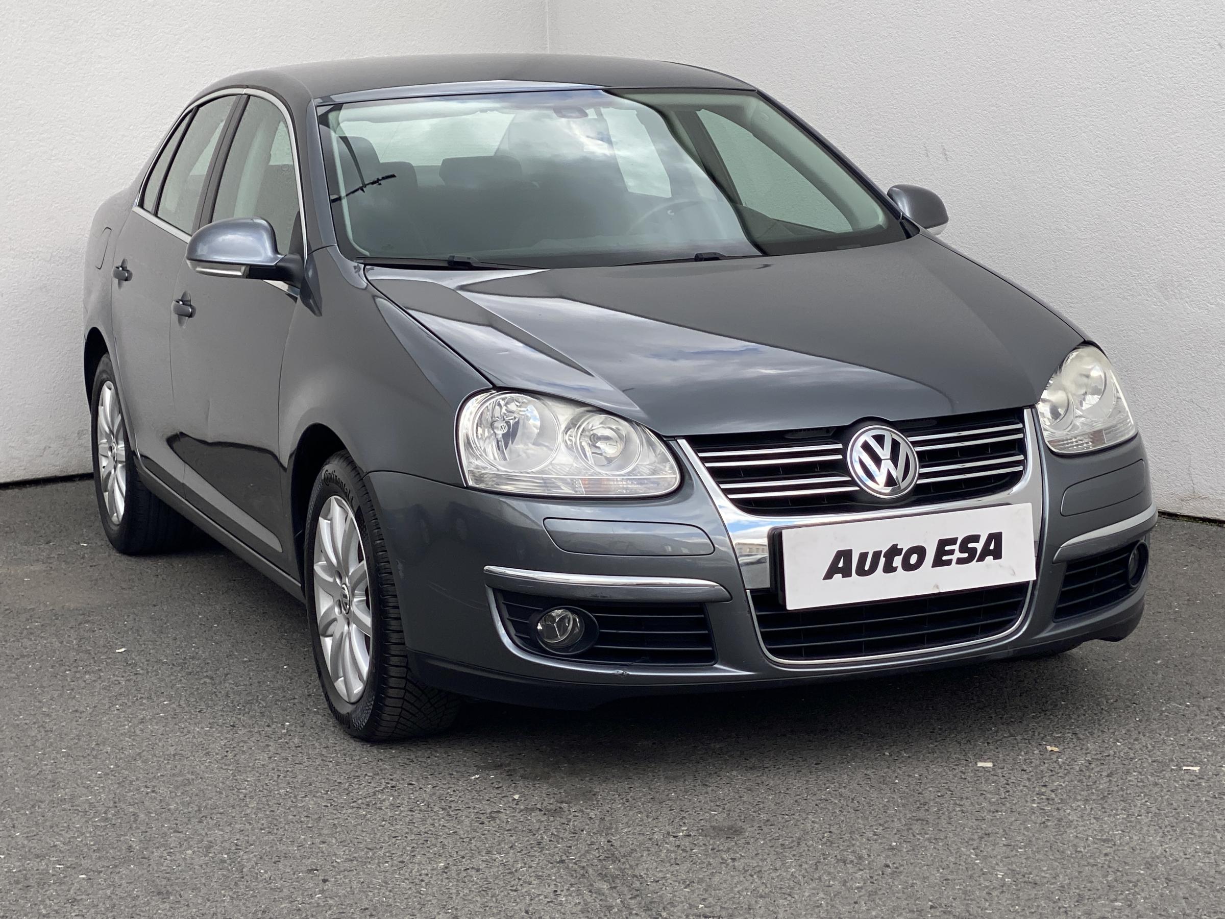 Volkswagen Jetta, 2009