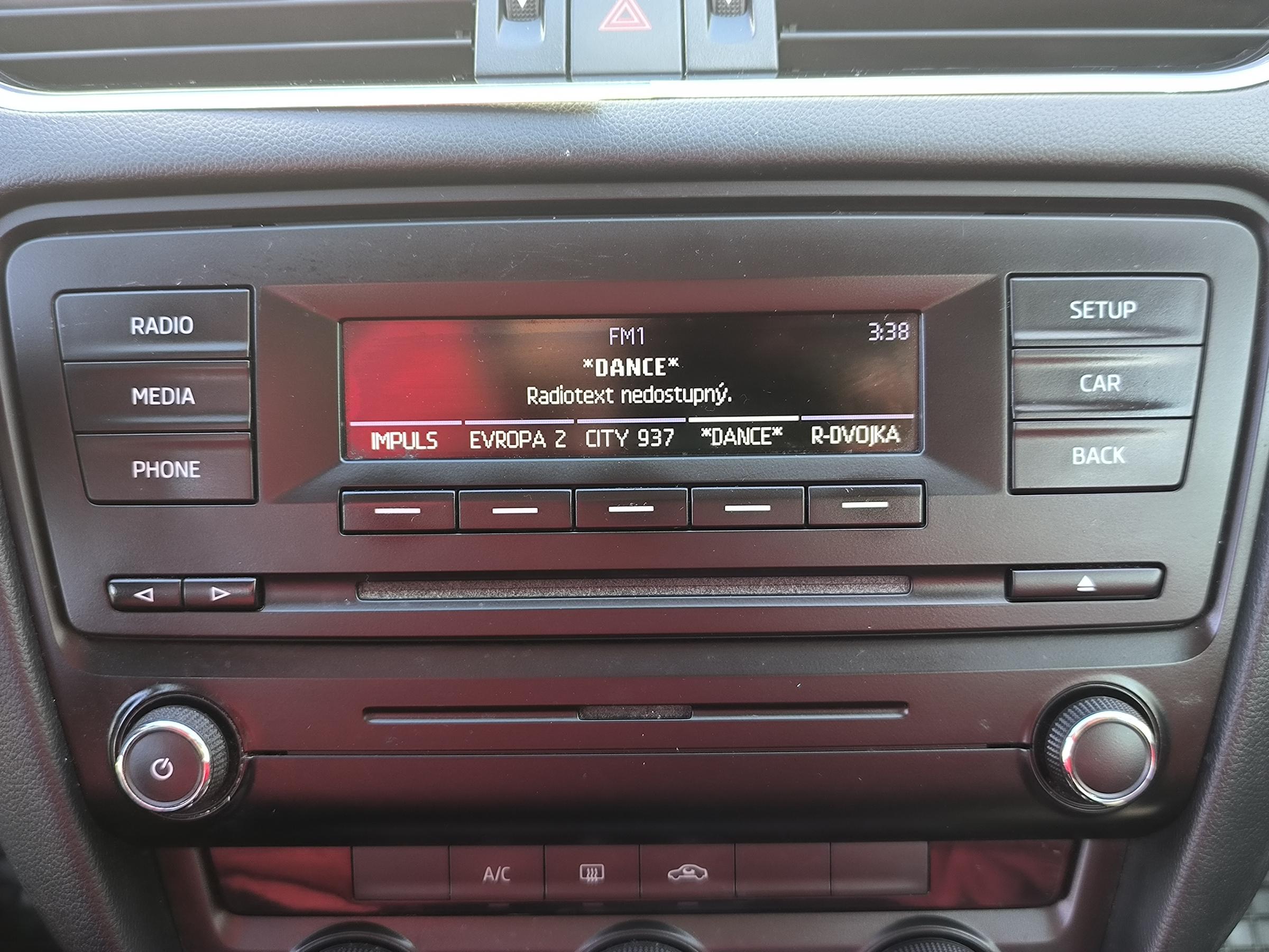 Škoda Octavia III, 2013 - pohled č. 12