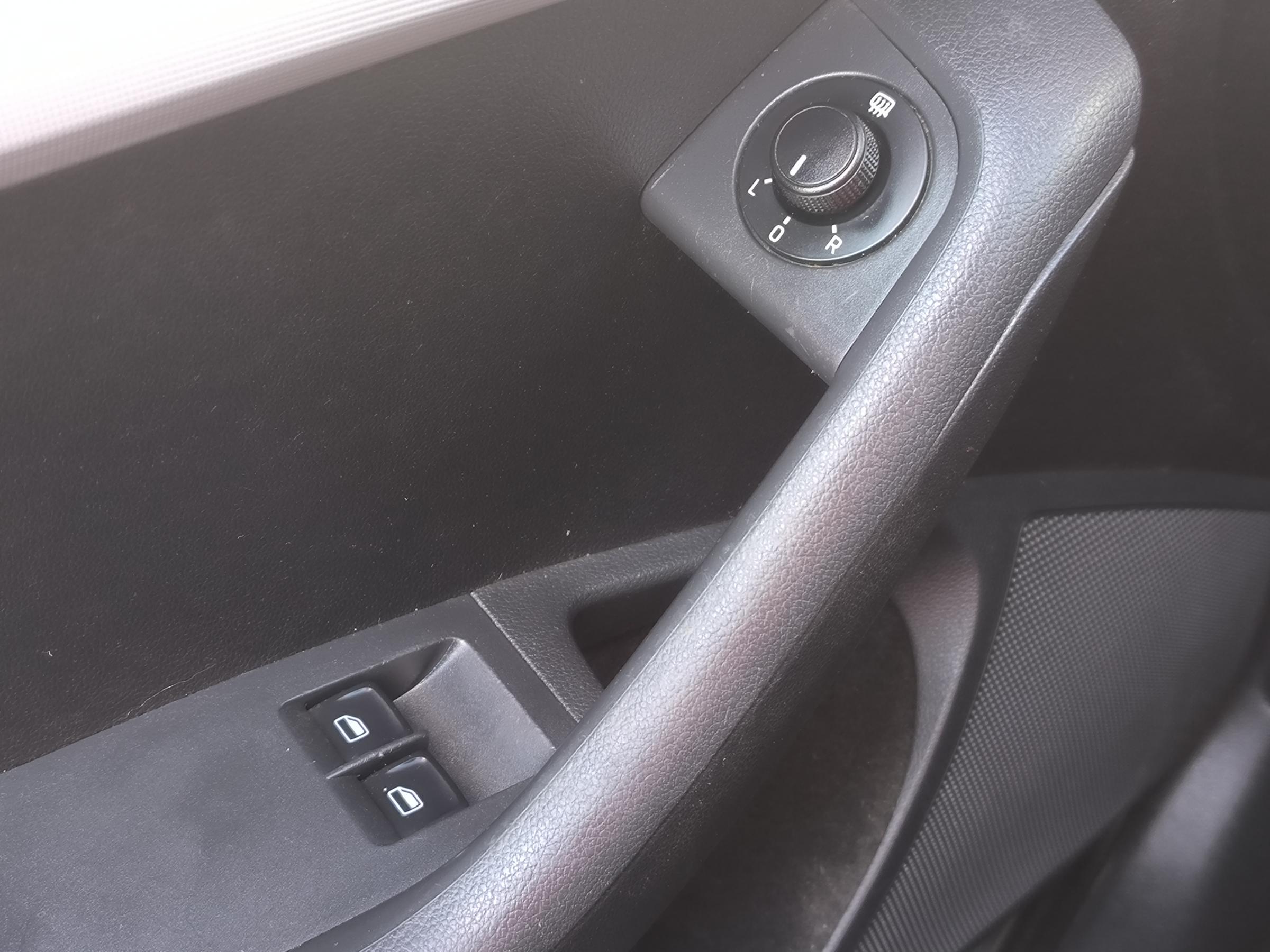 Škoda Octavia III, 2013 - pohled č. 14