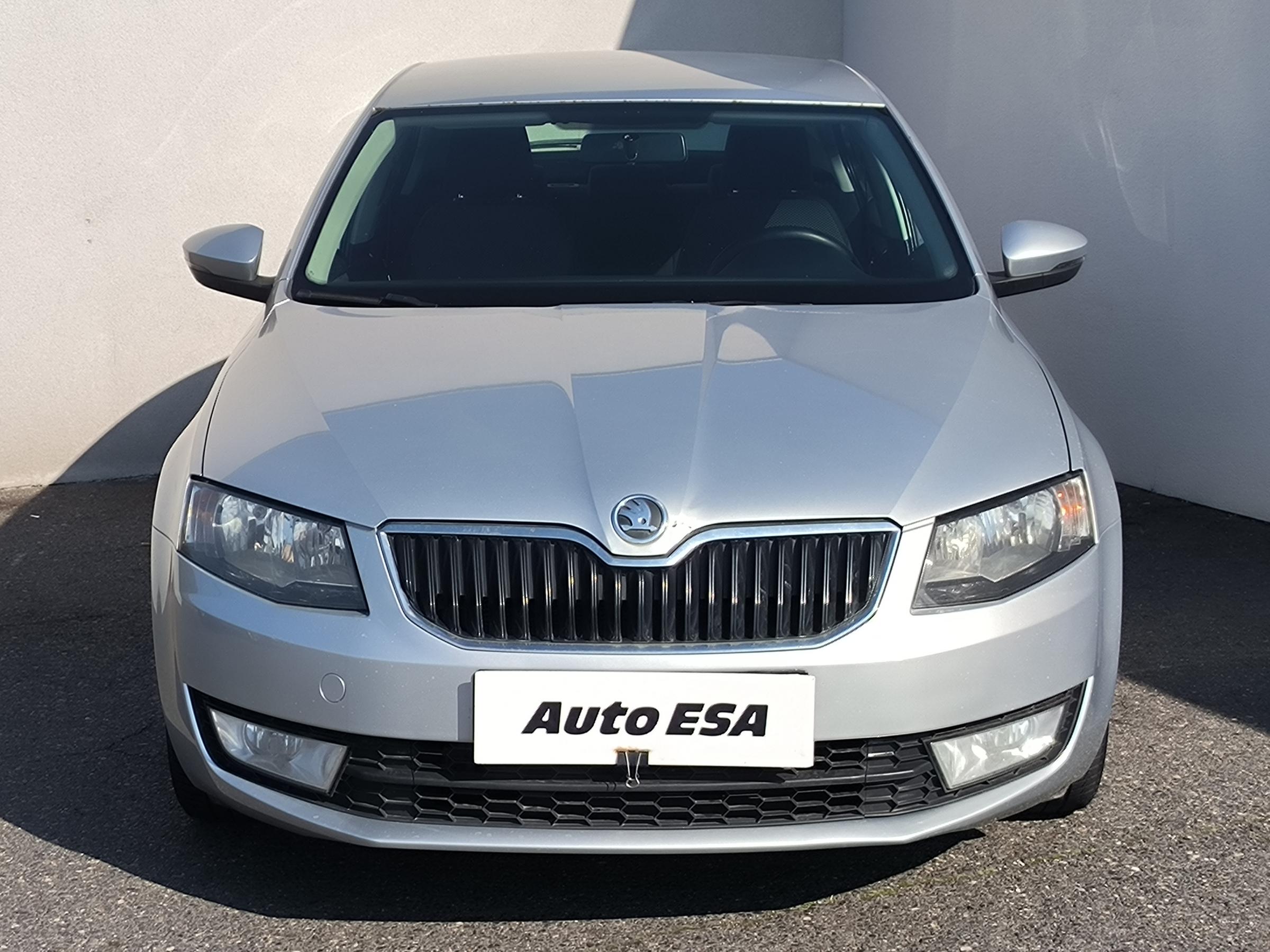 Škoda Octavia III, 2013 - pohled č. 2