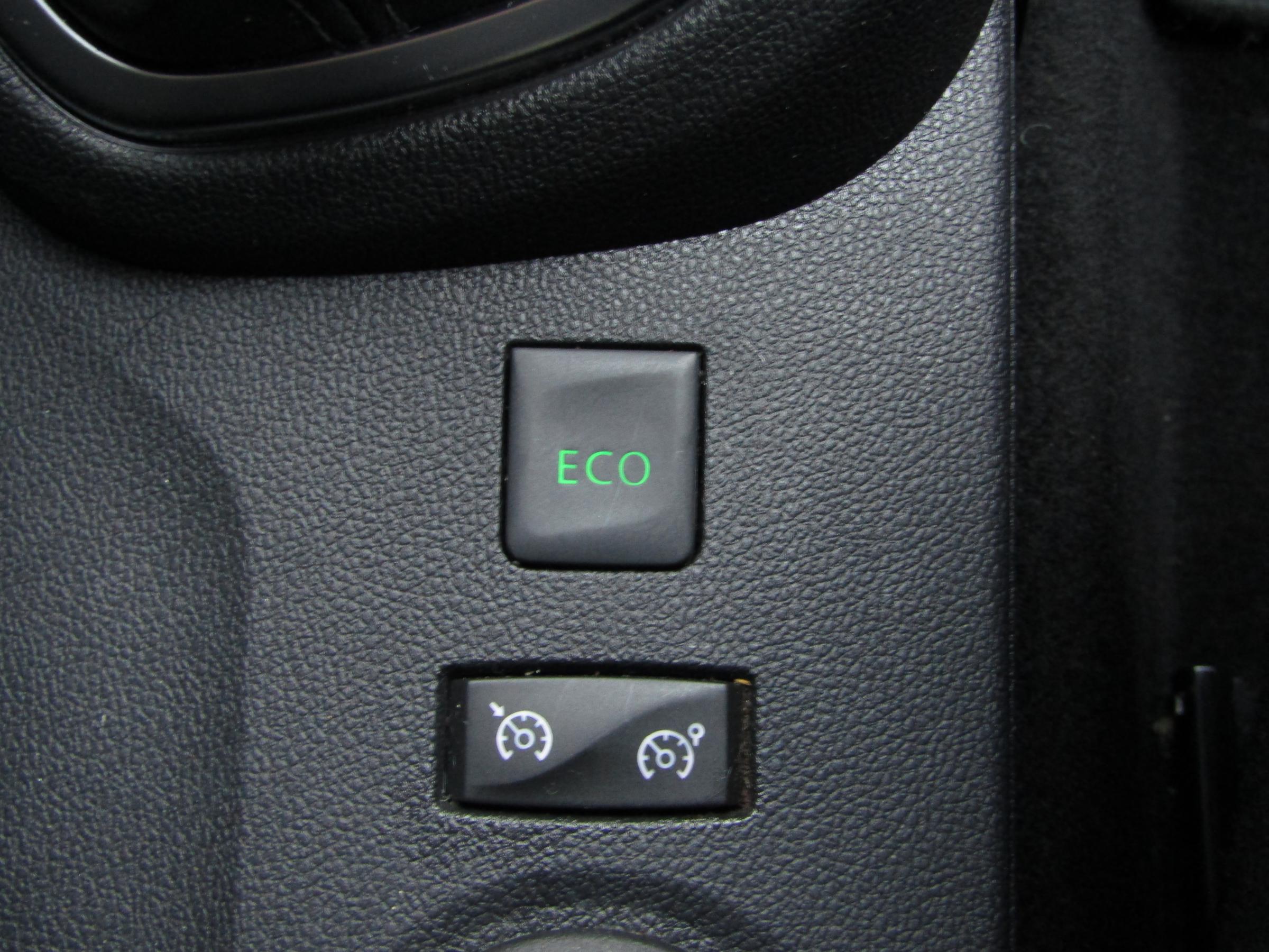 Renault Captur, 2019 - pohled č. 18