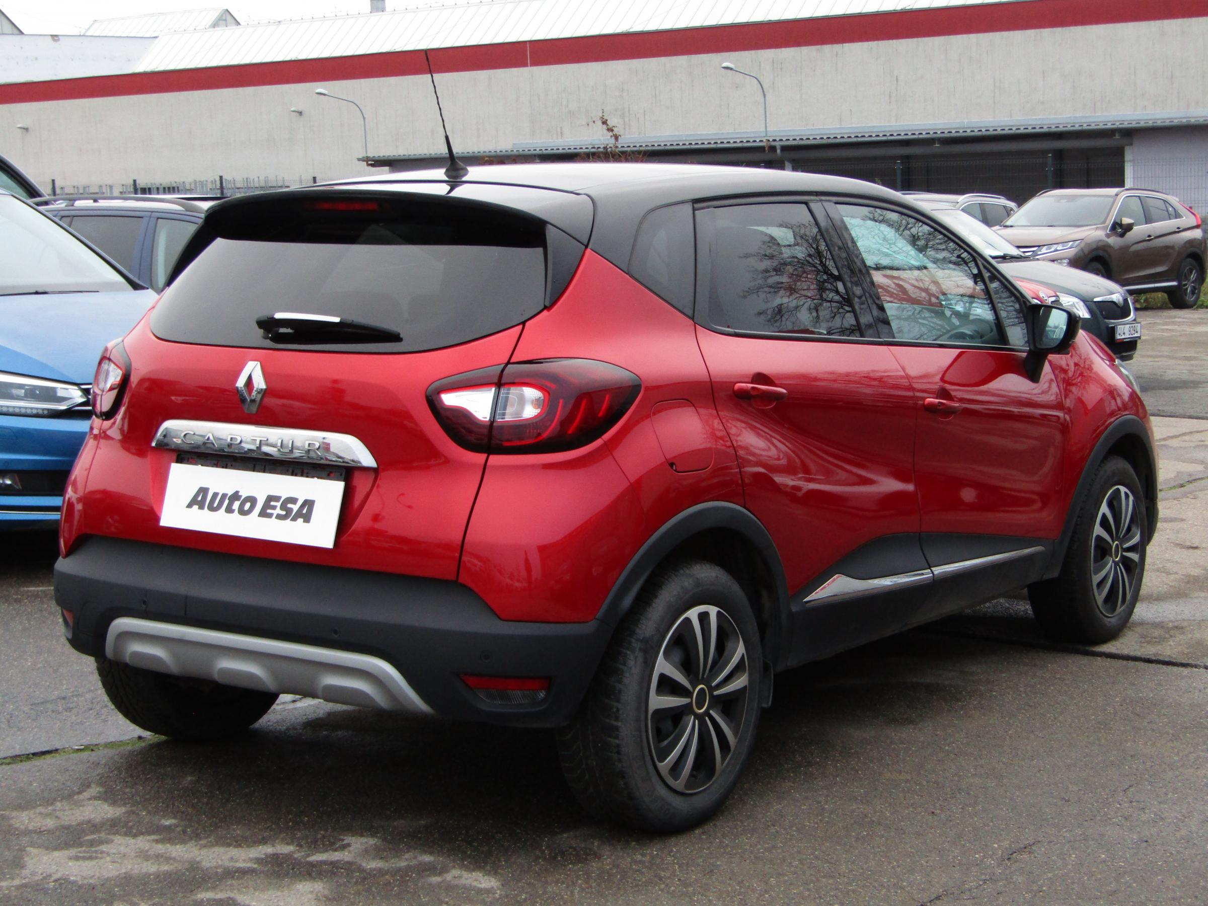 Renault Captur, 2019 - pohled č. 4