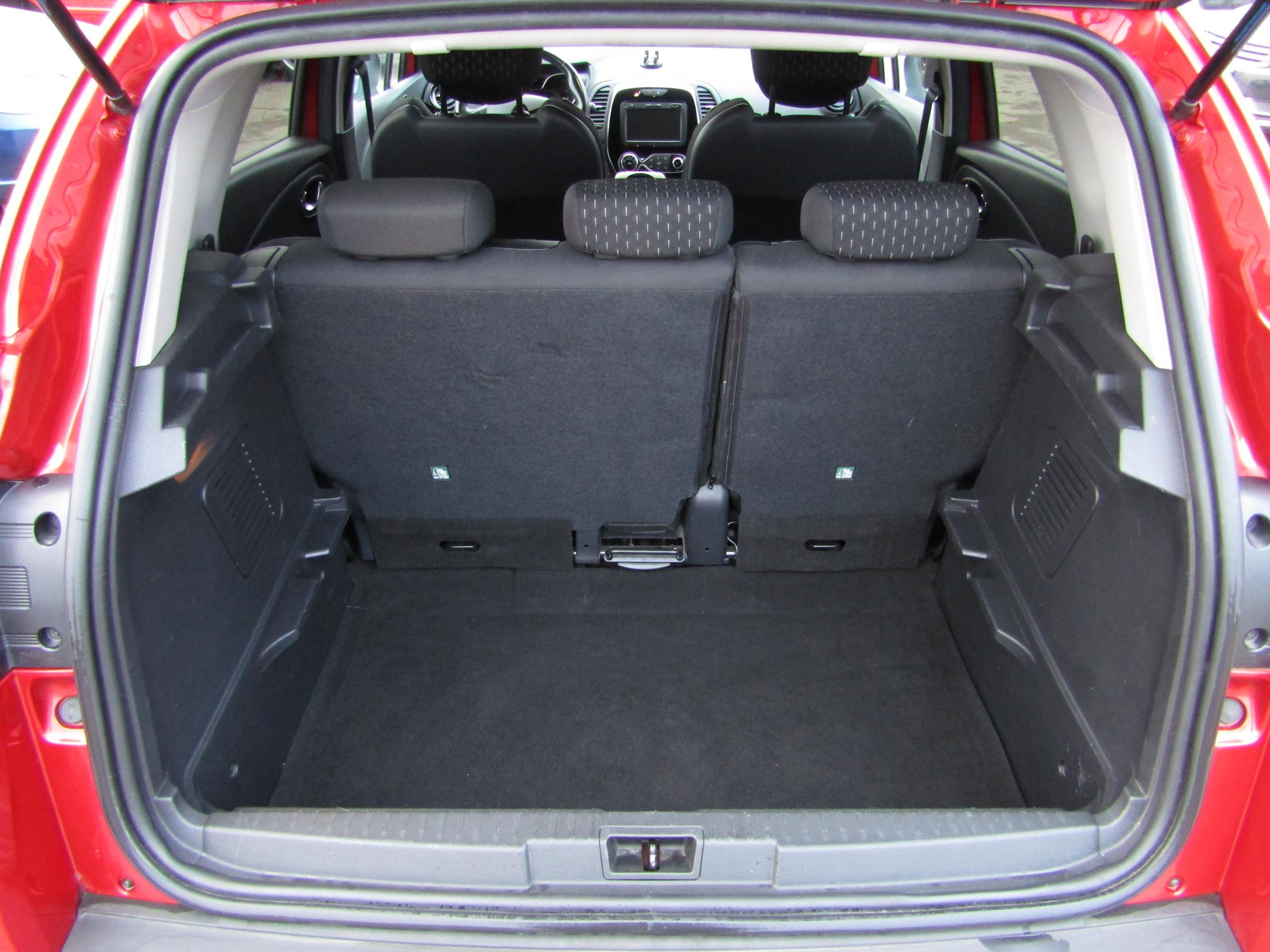 Renault Captur, 2019 - pohled č. 7