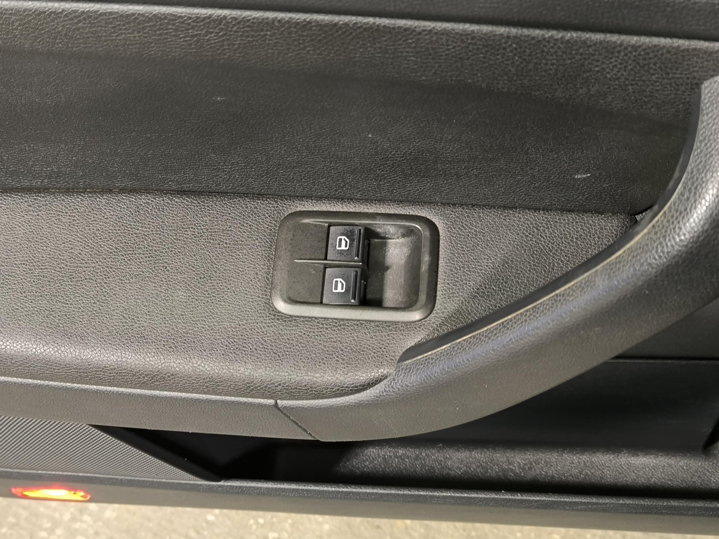 Škoda Yeti, 2015 - pohled č. 16