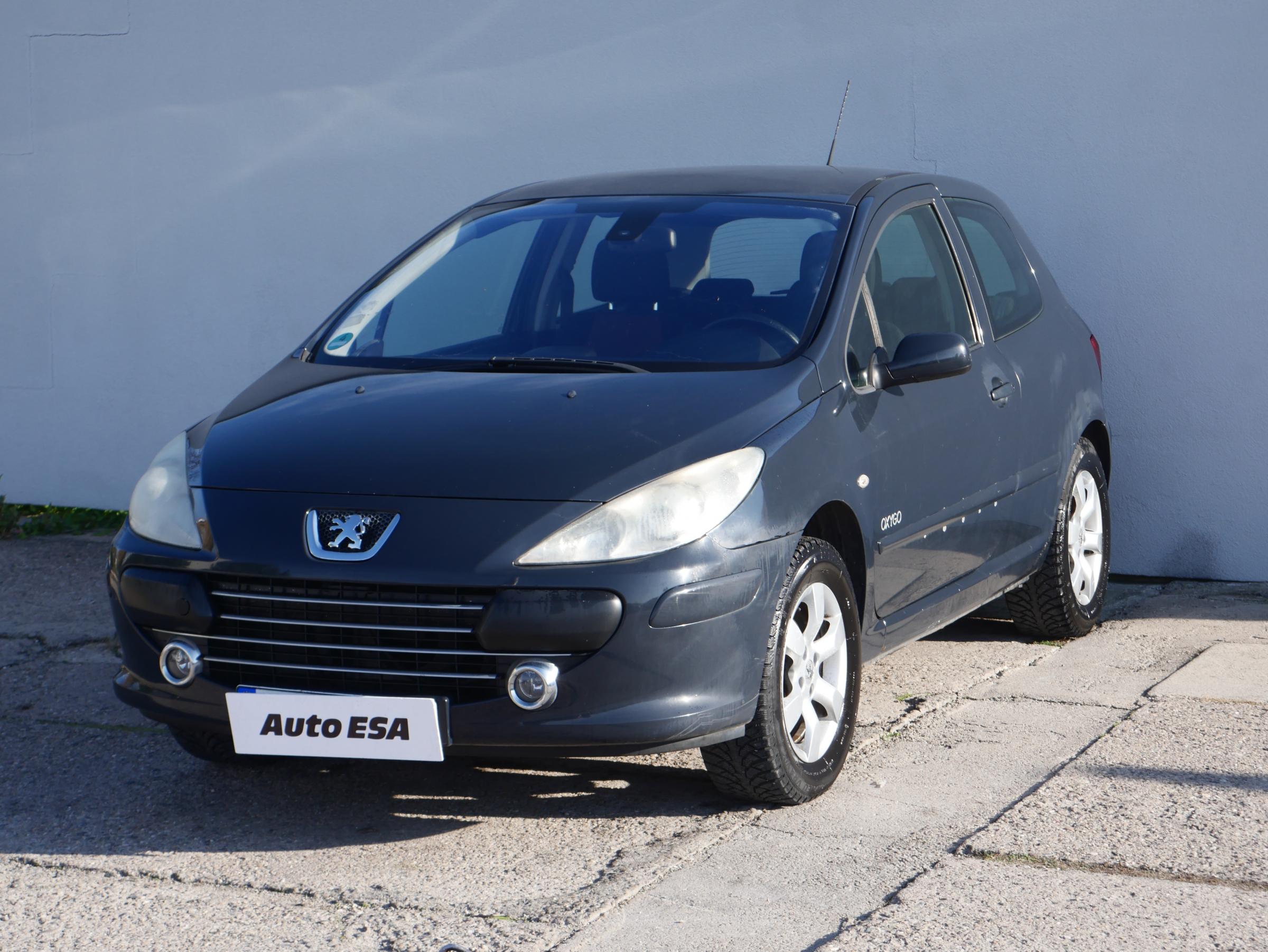 Peugeot 307, 2006 - pohled č. 3