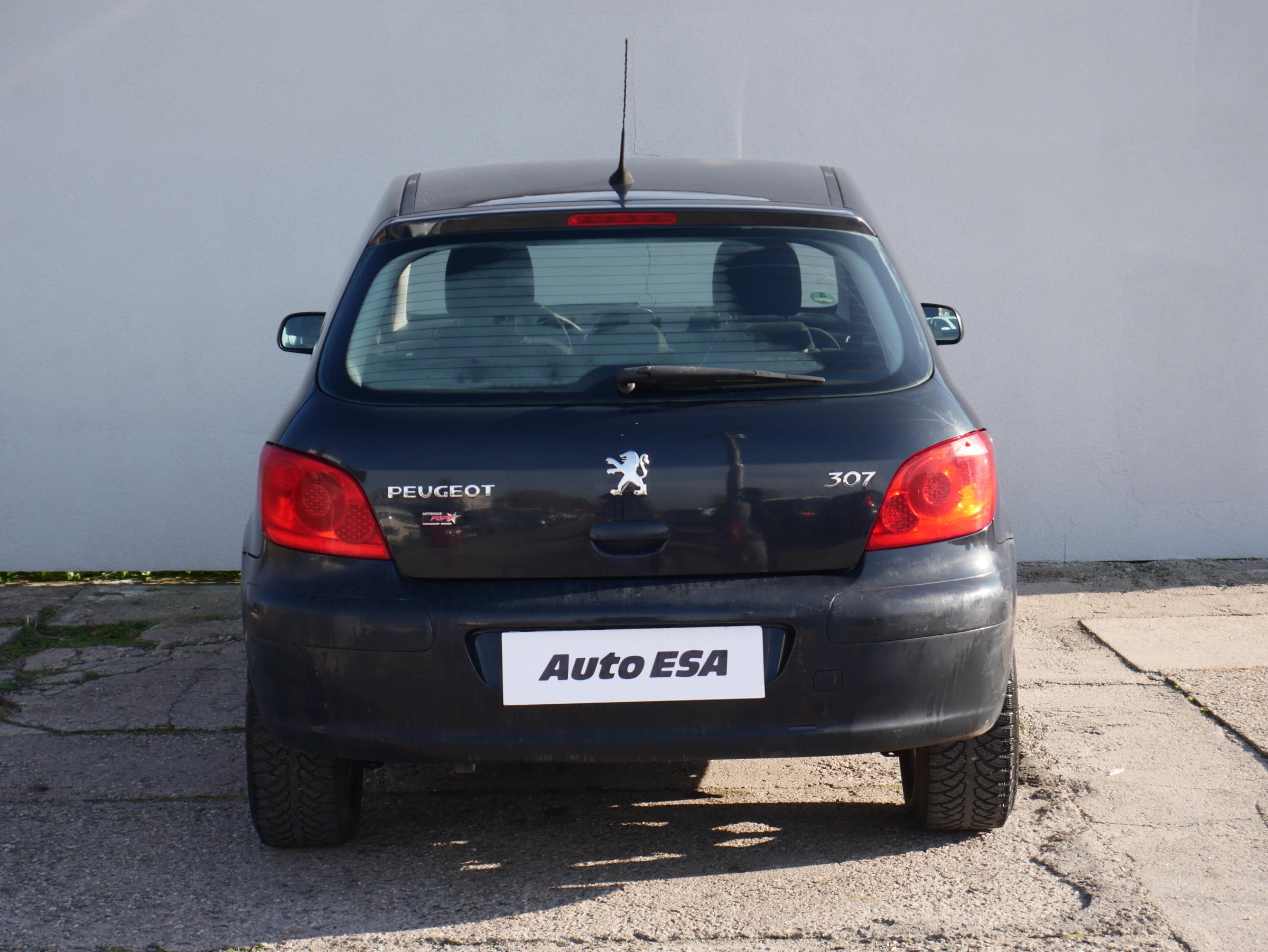 Peugeot 307, 2006 - pohled č. 5