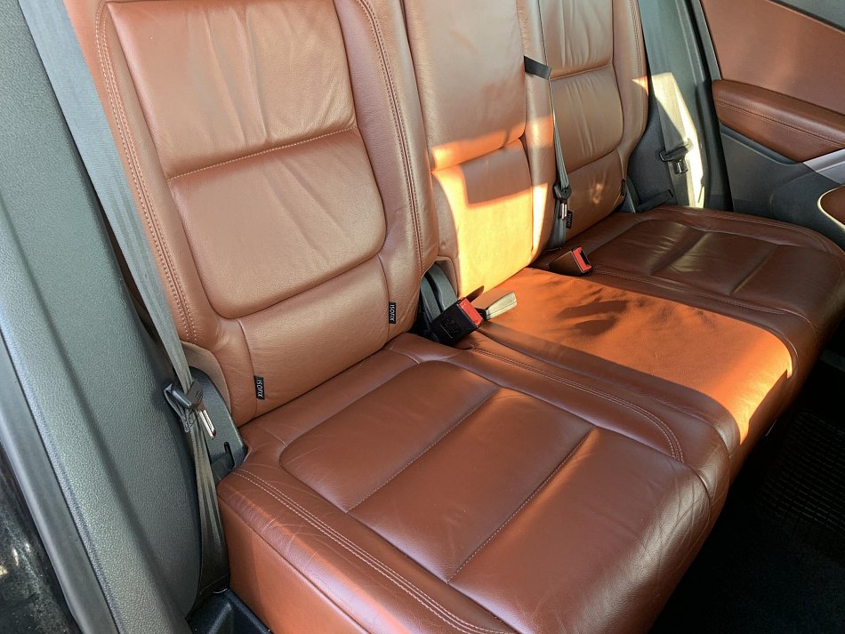 Volkswagen Tiguan 2.0TSi  4x4