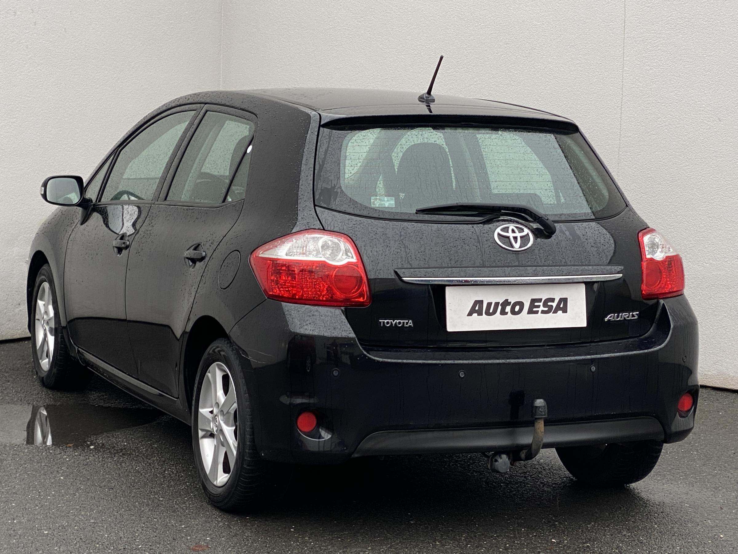 Toyota Auris, 2012 - pohled č. 6