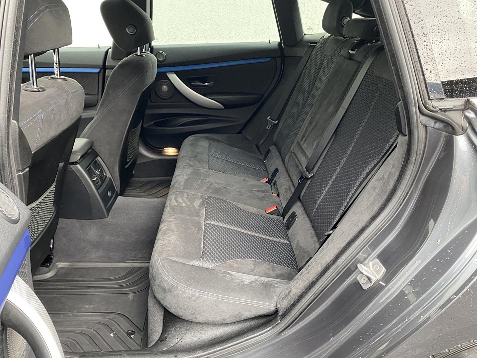 BMW Řada 3 3.0i Sport GT 335i xDrive