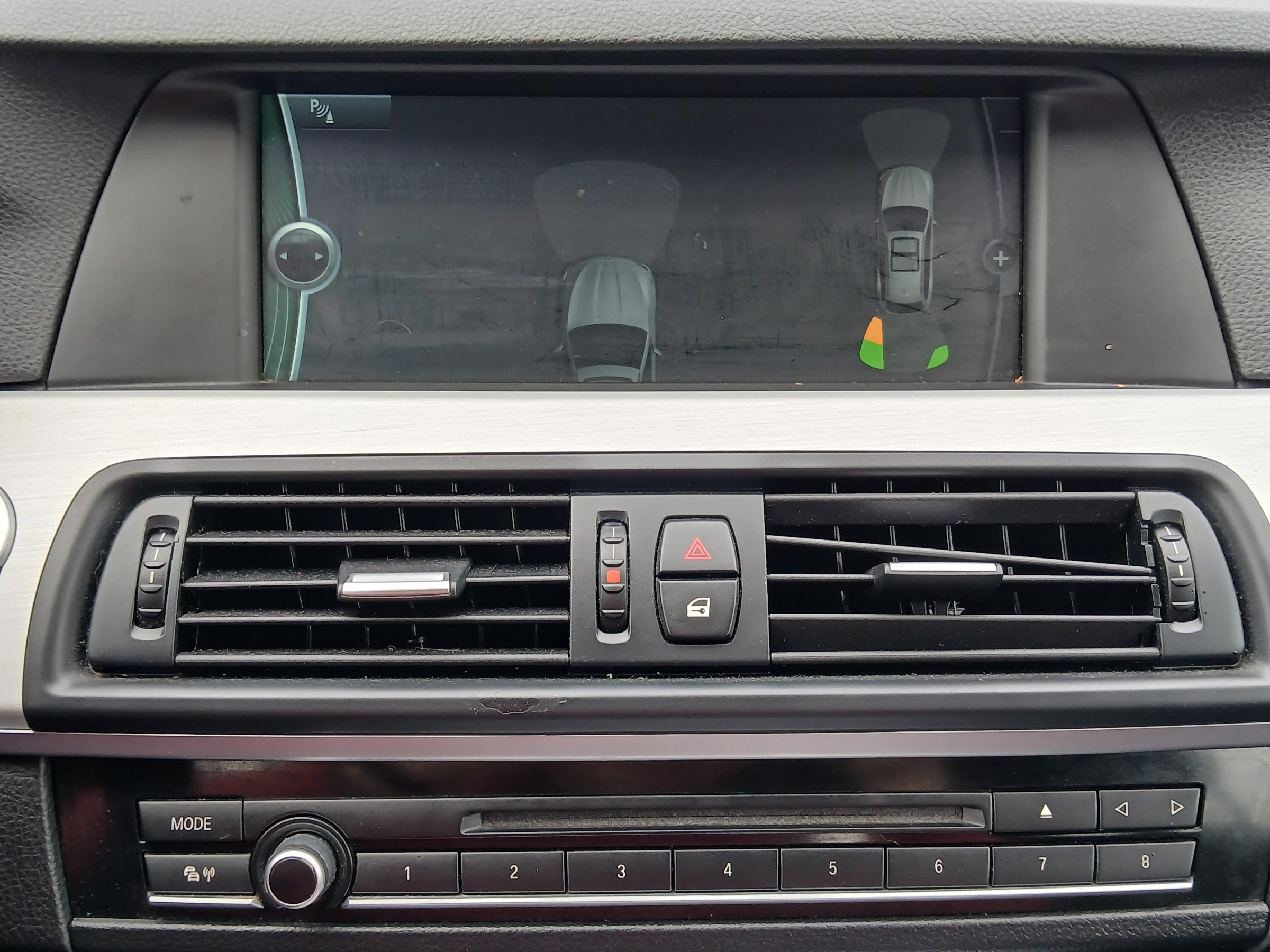 BMW Řada 5, 2011 - pohled č. 16