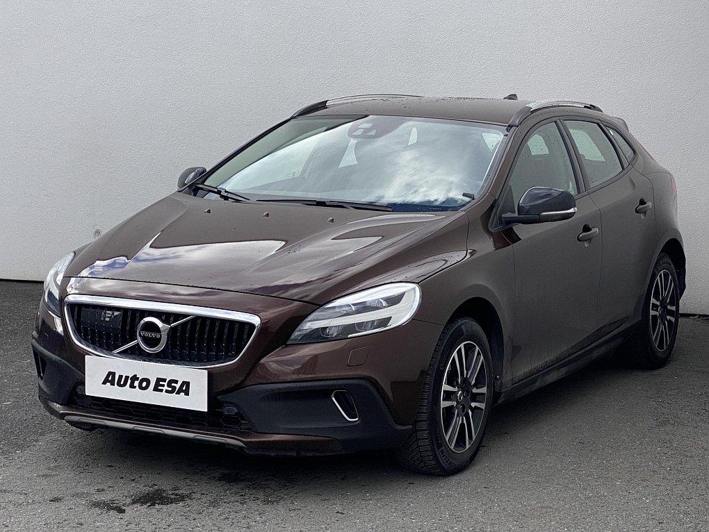 Volvo V40 2.0 D3 Cross Country